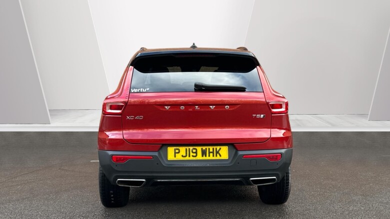 Volvo Xc40 2.0 T5 R DESIGN 5dr AWD Geartronic Petrol Estate